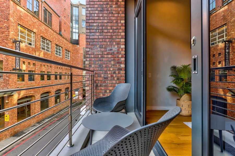 1 Bedroom Property for Sale in De Waterkant Western Cape